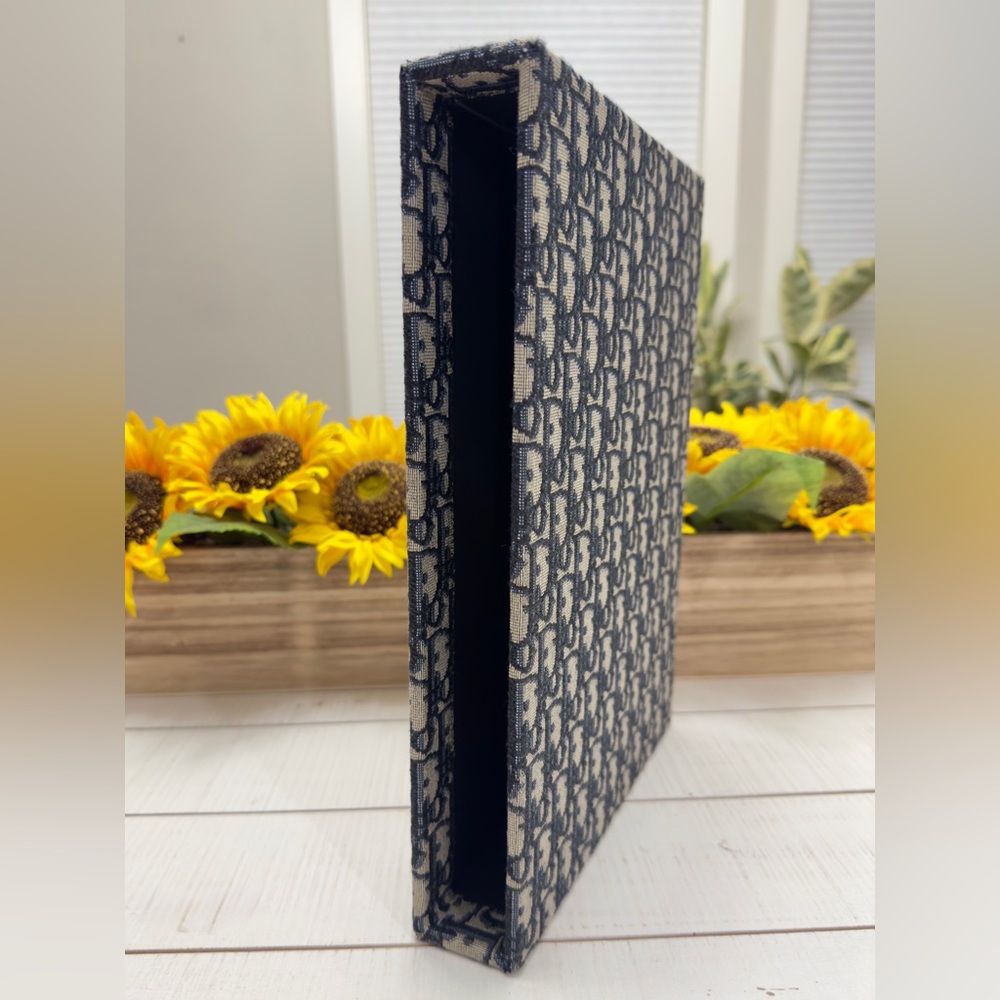 RARE Dior Book Box / Book Cover - Picture 3 of 16